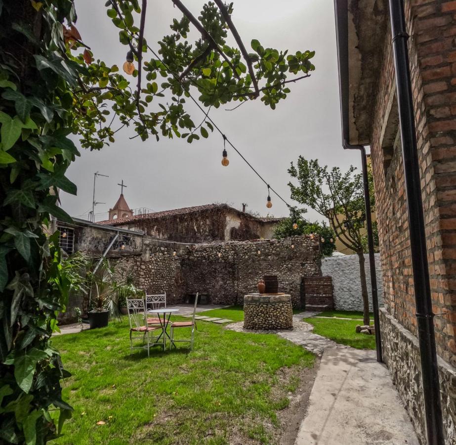 Intown Guesthouse Shkoder Luaran gambar
