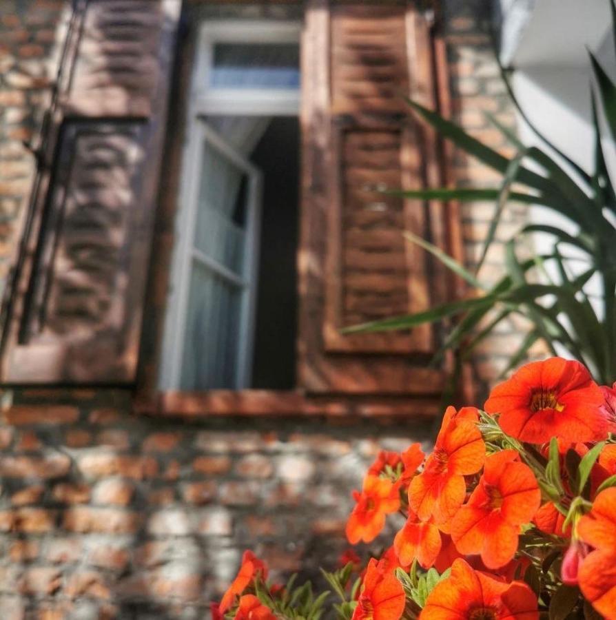 Intown Guesthouse Shkoder Luaran gambar